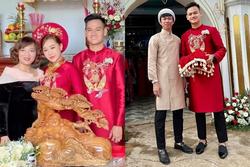 Đám cưới Hồ Tấn Tài: Cô dâu đeo đầy vàng, ca sĩ nổi tiếng góp mặt