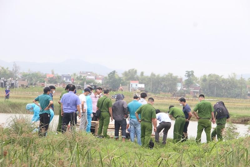 Thi thể nam giới bị bịt miệng, trói chân tay trên sông Quảng Nam-2