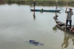 Thi thể nam giới bị bịt miệng, trói chân tay trên sông Quảng Nam