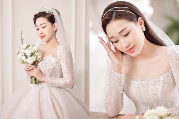 The beauty of Ho Tan Tai's wife in the wedding is different from the photo showing off Facebook-4