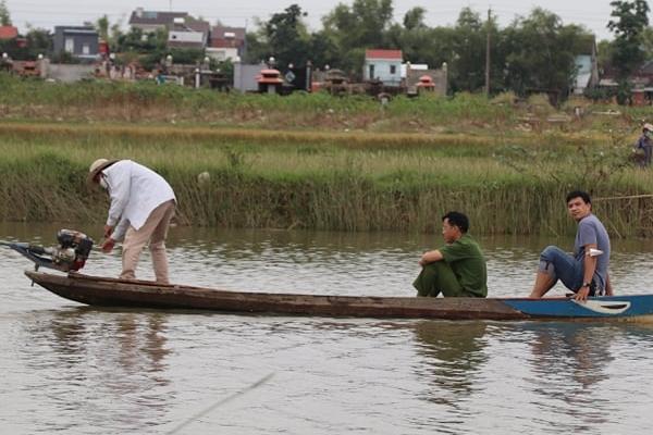 Vụ người đàn ông chết ở TP.HCM: Nạn nhân gãy lìa chân, vỡ xương sọ-2