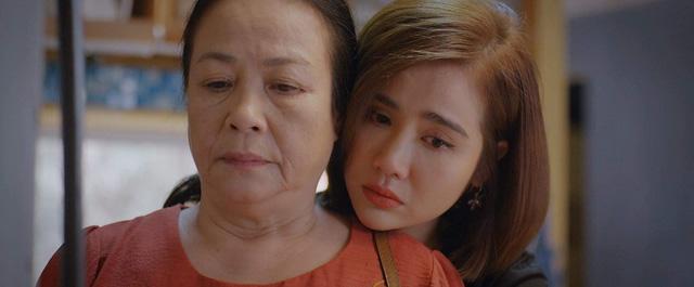 Thương Ngày Nắng Về 2 tập 9: Khán giả khóc nấc khi Trang xin lỗi mẹ nuôi-3