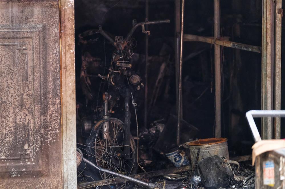 Cháy nhà 5 người chết ở Hà Nội: Ám ảnh tiếng hét cầu cứu giữa đêm-5
