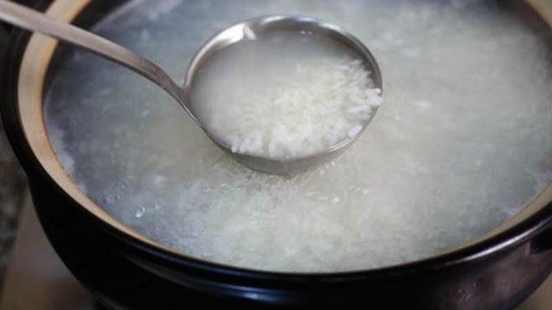 Hí hửng làm món gà kho, cô gái đứng hình khi chiếc nồi đất gặp nạn-6