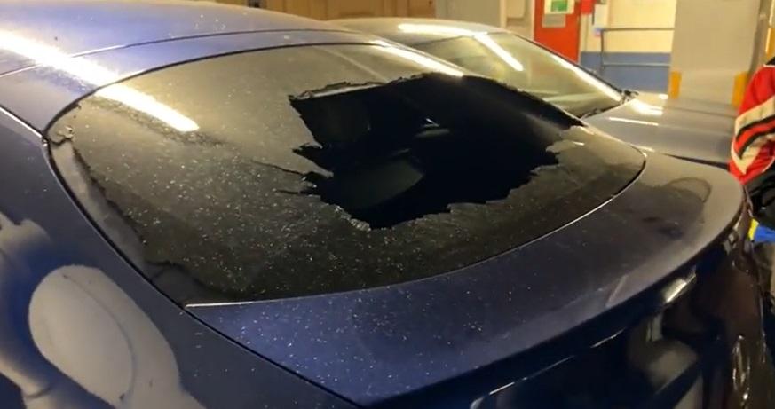 Tuấn Hưng bị trộm đập nát xe, khoắng sạch đồ khi đang ở Anh-3