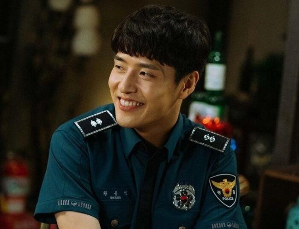 7 diễn viên dám thay đổi hình tượng: IU và Han So Hee khiến antifan phải ngậm miệng-13