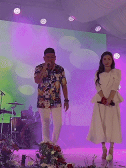 Hòa Minzy gặp sự cố hú hồn khi nhảy nhót tại đám cưới Hồ Tấn Tài-1