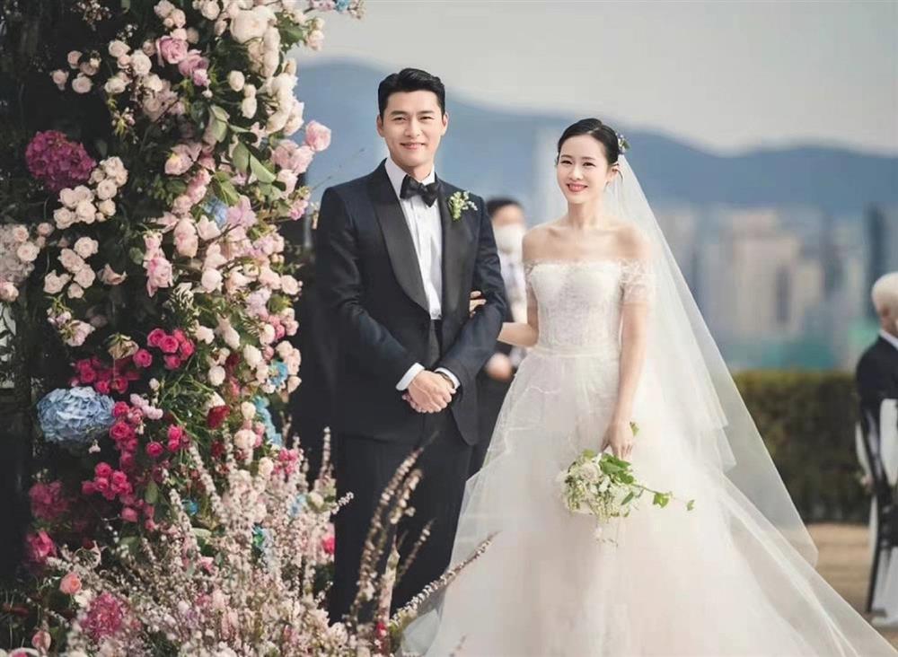 Lộ ảnh trăng mật cực hiếm của Hyun Bin - Son Ye Jin tại Mỹ-2