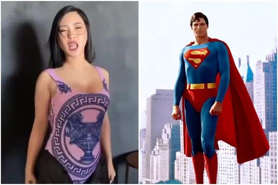 Hương Tràm mặc đồ tắm ngoài quần short như Superman?