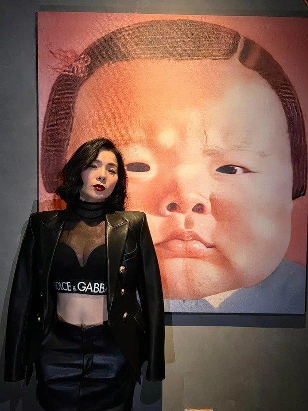 Sau 7749 lần thả rông, Lệ Quyên nghiện phơi nội y phản cảm-4