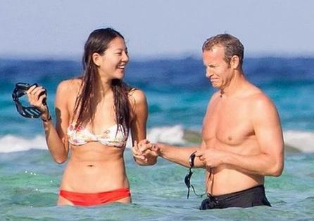 Hoa hậu Hoàn vũ Trung Quốc thất nghiệp 10 năm sau bê bối tiểu tam-4