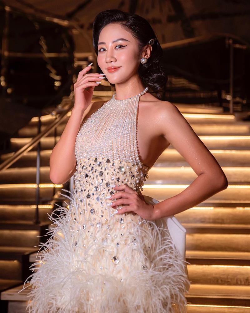 Văn Mai Hương đụng hàng hoa hậu toàn thua vì tiểu tiết-1