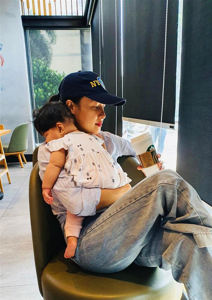 Hồng Quế mong con gái được như hoa hậu Ngọc Hân-5