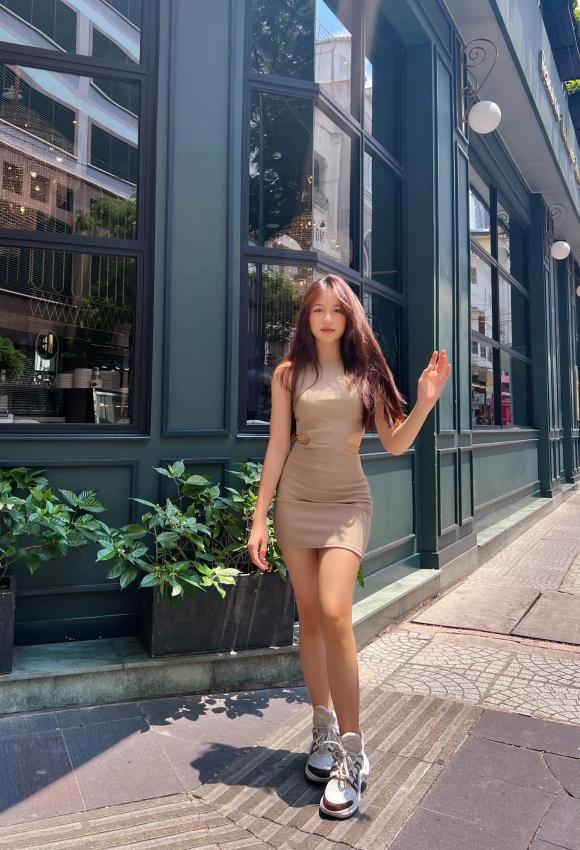 Lưu Thiên Hương làm phó nháy cho con gái, nhan sắc 17 tuổi gây mê-3