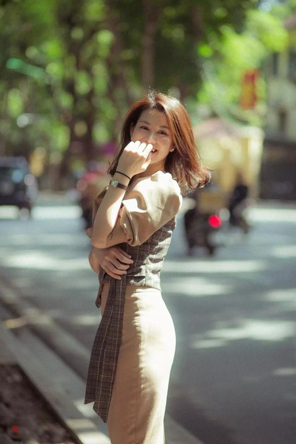 Chiến sĩ công an vai chủ quán mát xa Thương Ngày Nắng Về 2 là ai?-10