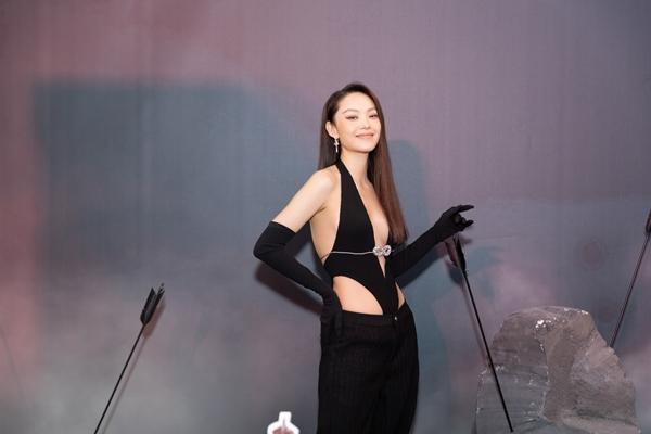 Dàn sao tiền tỉ trong MV hoành tráng bậc nhất sự nghiệp của Đông Nhi-10