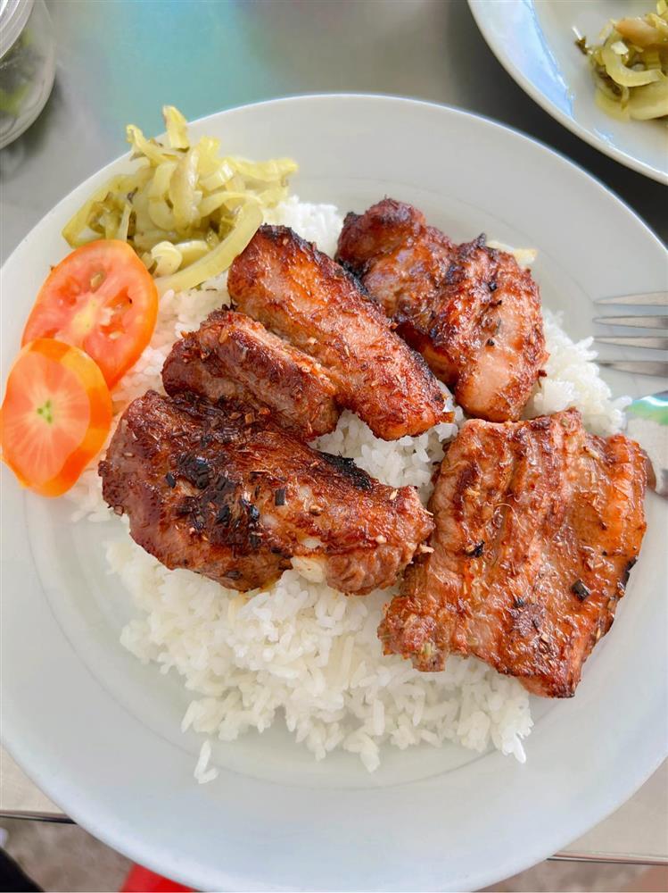 Việt Hương lý giải chiều cao nấm lùn-5