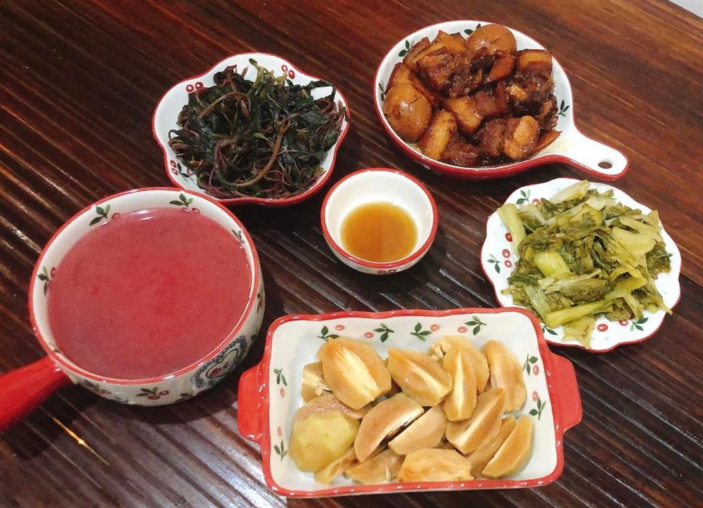 7 mâm cơm vợ nấu theo tiêu chí 3K, chồng ăn vài bát không chán-4