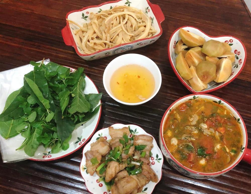 7 mâm cơm vợ nấu theo tiêu chí 3K, chồng ăn vài bát không chán-5