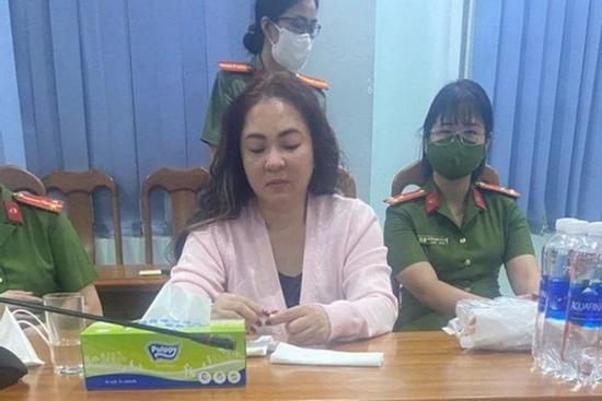 Bà Nguyễn Phương Hằng bị 2 tỉnh cùng khởi tố 1 tội danh, luật sư nói gì?