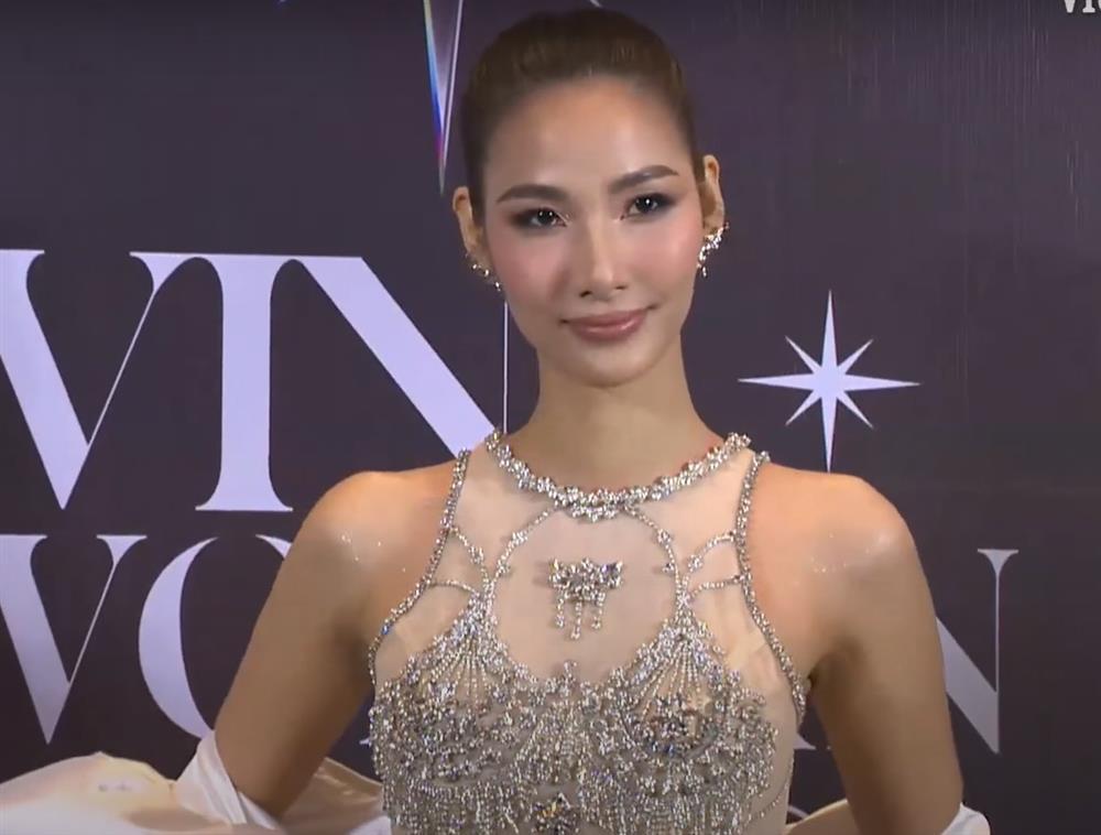 Cẩm Đan đẹp có tiếng vẫn thất thế sự kiện vì mặt chảo dầu-6