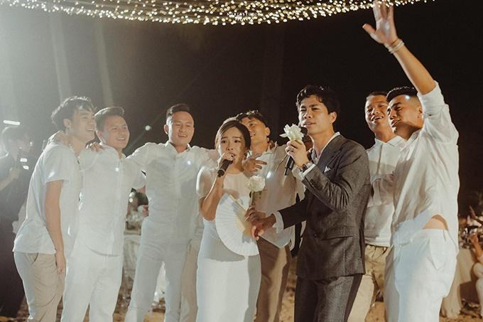 Đám cưới gây sốt với màn đánh golf bắn pháo hoa ở Phú Quốc-6