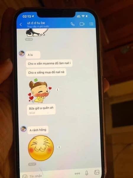 Chồng lén lút điện thoại, vợ hack FB mới ngã ngửa người yêu cũ-2