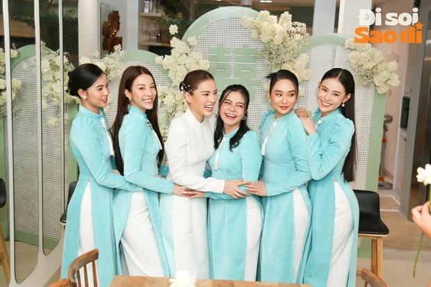 Ảnh cam thường Phương Trinh Jolie, liên tục lấy tay che bụng lớn-12