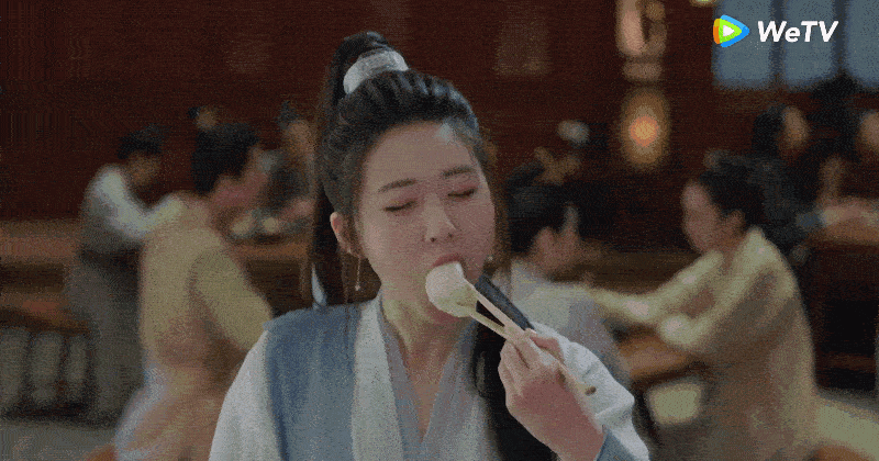 Triệu Lộ Tư ăn uống nhồm nhoàm, phá hỏng nguyên tác-5