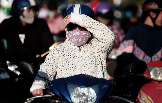 Thời tiết 30/4: Miền Bắc khả năng mưa dông, miền Nam áp thấp nhiệt đới-1