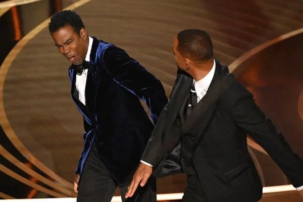 Chris Rock talks about Will Smith’s slap for the first time