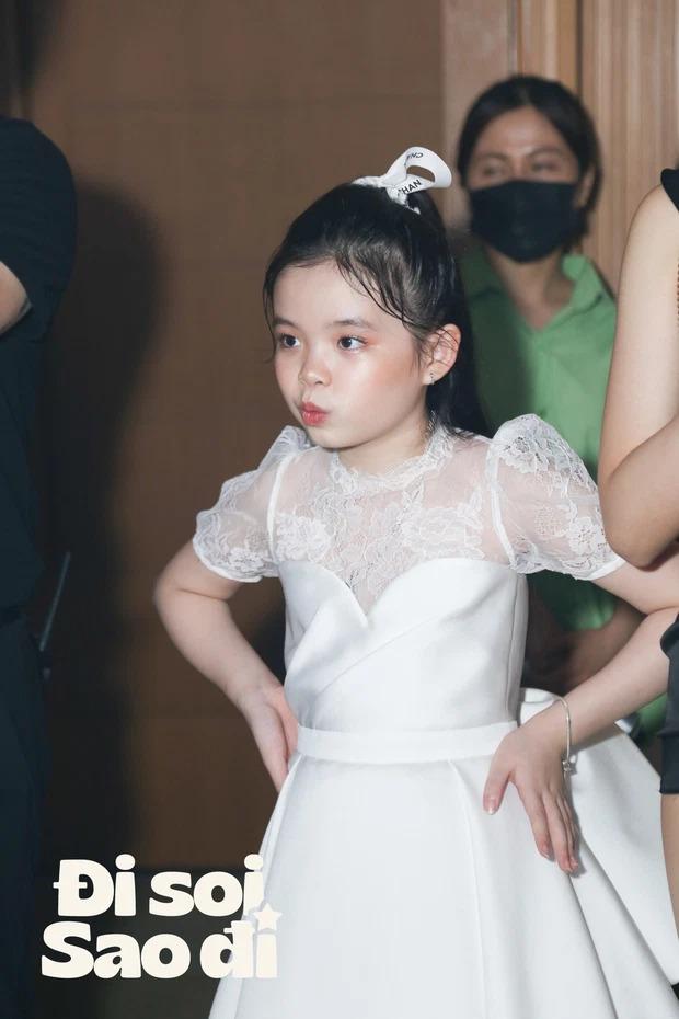 HOT: Phương Trinh Jolie công khai con gái riêng 9 tuổi-5