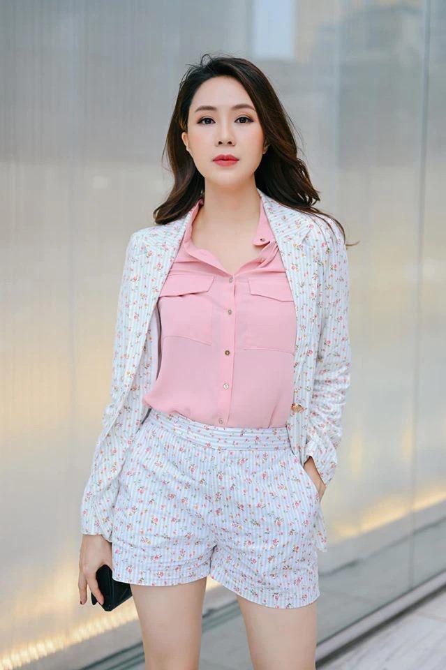 Học Minh Hằng, Lan Khuê mặc quần short vải ngắm mãi không chán-10