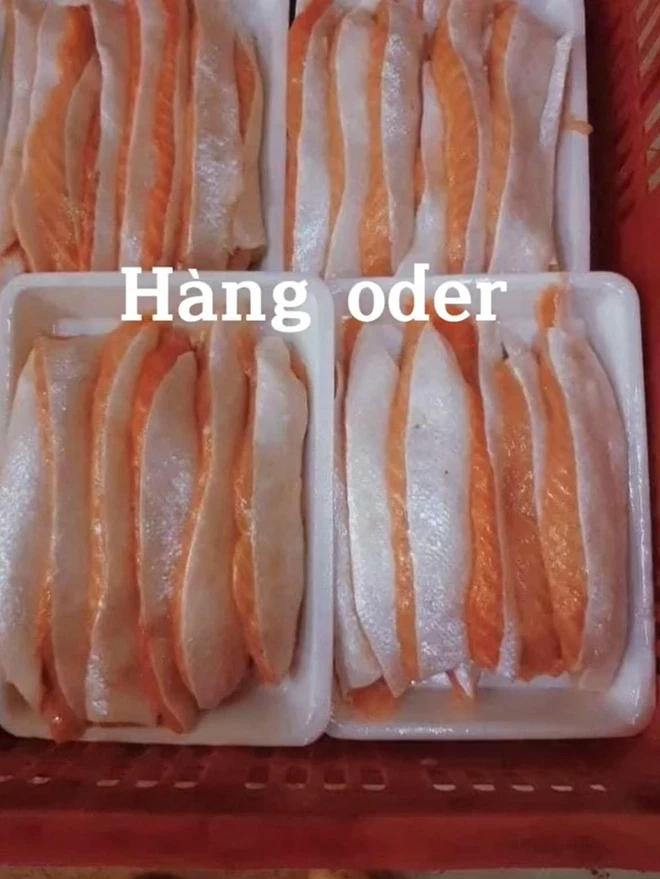 Buying salmon online, the girl cried when she received the mess-1