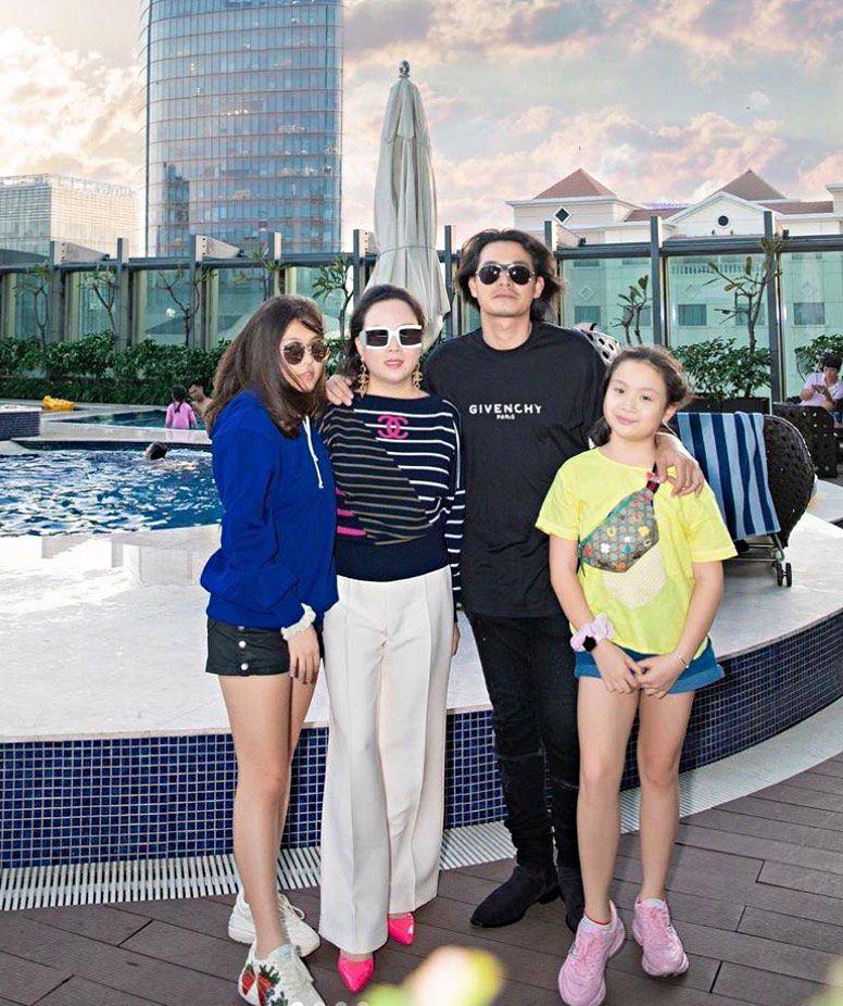 Quách Ngọc Ngoan đối xử sao với con riêng tình cũ Phượng Chanel?-3