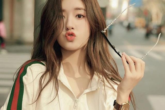 Triệu Lộ Tư sở hữu mái tóc bóng mượt nhờ 5 bí kíp siêu dễ-5