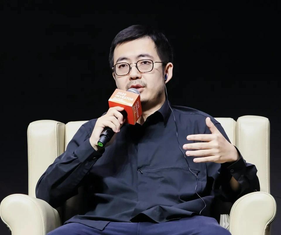 Người mẫu Trương Đại Dịch cưới chủ tịch Taobao-2