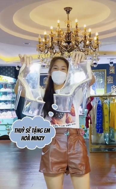 Hoàng Thùy tặng quà sinh nhật cho Hòa Minzy, fan nhìn gớt nước mắt-3