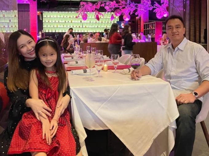 Duy Uyên Mắt Ngọc mang thai con trai-2