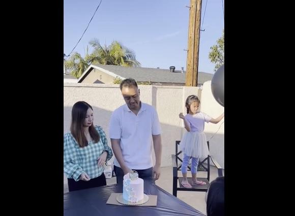 Duy Uyên Mắt Ngọc mang thai con trai-1