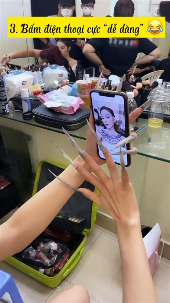 Minh Hằng vật lộn với bộ nail 10cm vì đóng MV cho Đông nhi-8