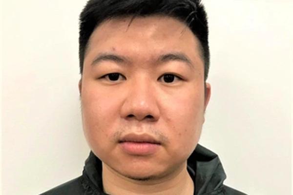 Lừa 1,5 tỷ đồng khi được nhờ mua xe Mercedes-1