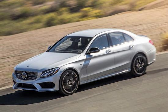 Lừa 1,5 tỷ đồng khi được nhờ mua xe Mercedes