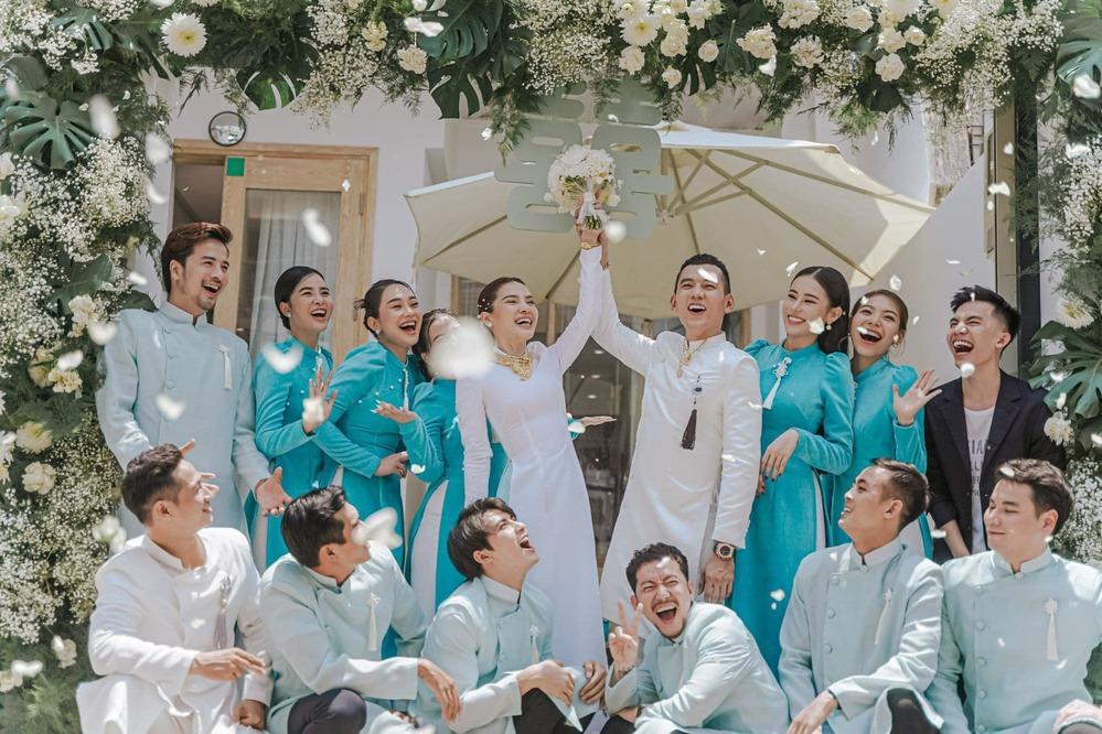 Phương Trinh Jolie tặng lại đồ cưới, nói gì về chiếc váy hở toàn bộ?-3