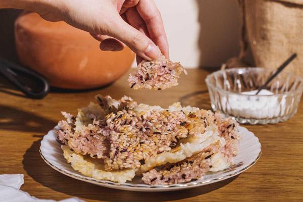 Learn how to make “Crash Landing on You” style fried rice