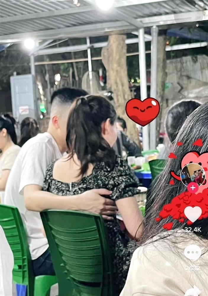Dân mạng truy tìm anh chồng hú hí bạn thân của vợ giữa quán ăn-5