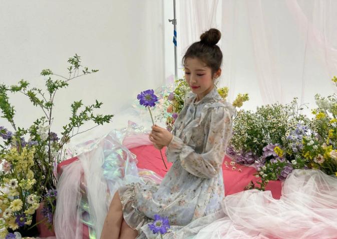 Korean beauties fall in love with a series of summer baby floral dresses-8