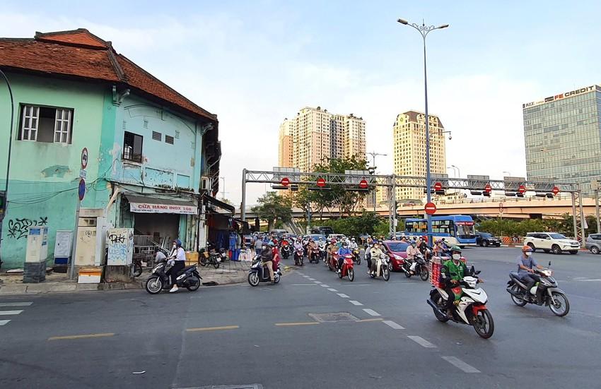 PC08 Công an TP.HCM thông tin vụ CSGT khống chế người vi phạm-2