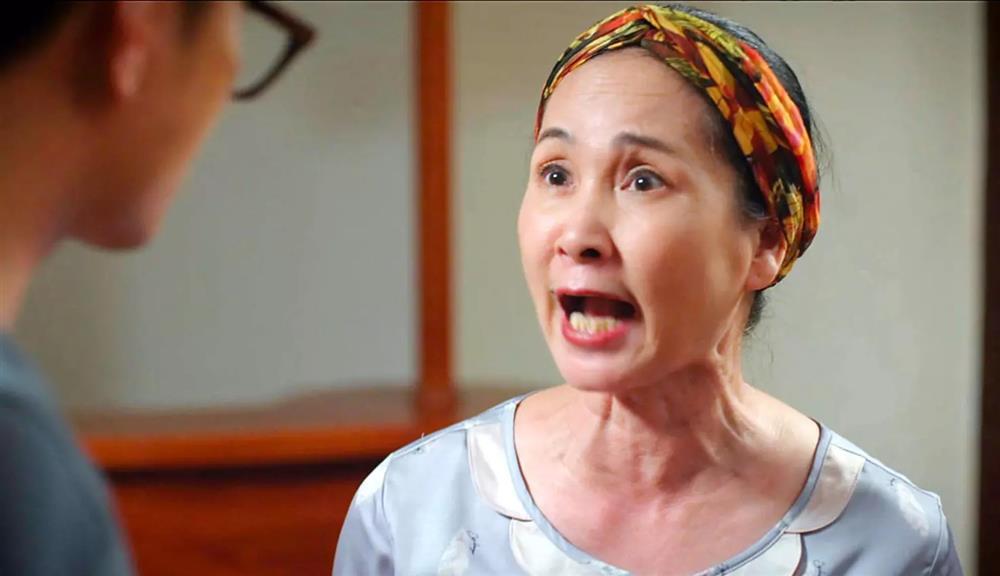 Khán giả sôi máu vì combo mẹ và chị chồng quá quắt trong Thương Ngày Nắng Về-3