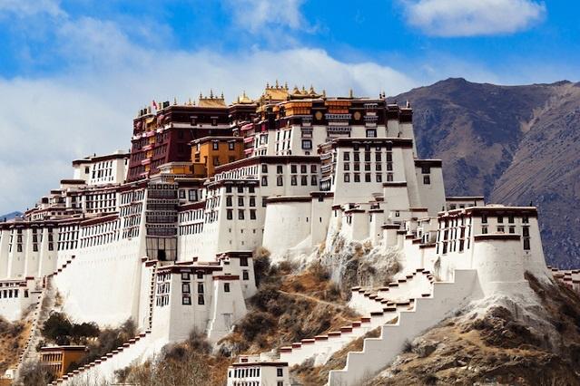Potala – the tallest ancient palace in the world in Tibet
